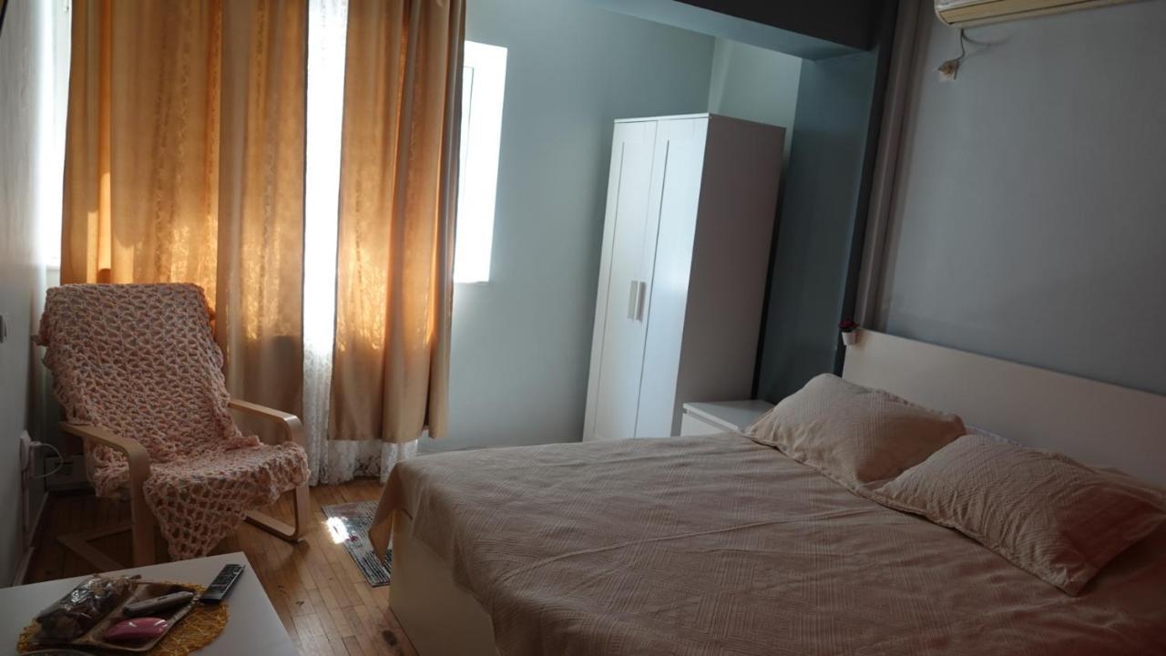 Appartamento Andreea's Apartments-old Town *