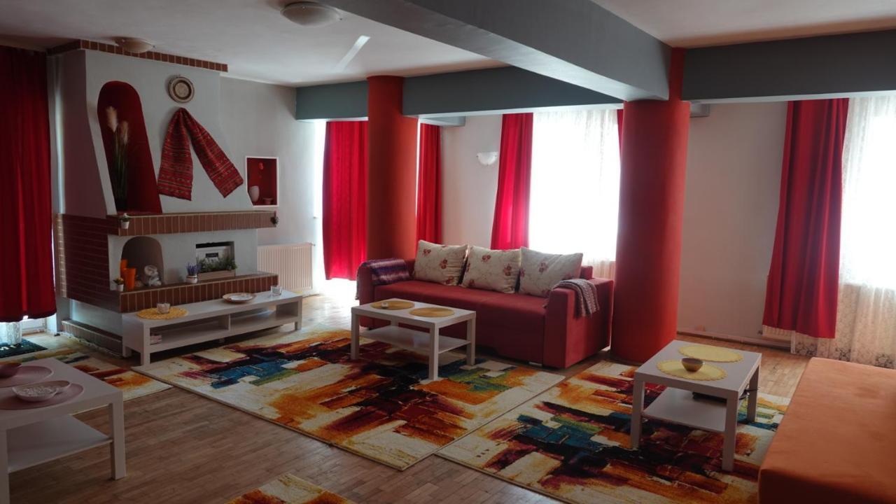 Appartamento Andreea's Apartments-old Town *